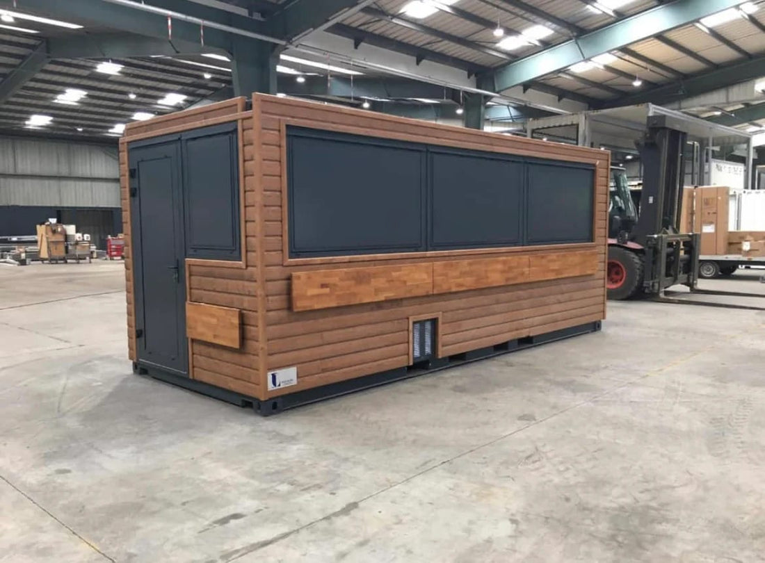 Container Bar & Caffetteria 20 piedi – completamente attrezzato e pronto all'uso